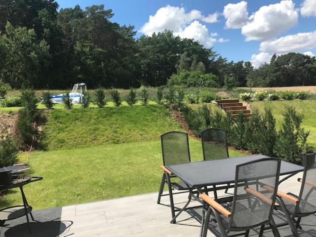 Top-Ferienwohnung Bei Berlin, Bis 3 Gaeste, Terrasse Und Garten Bestensee Bagian luar foto